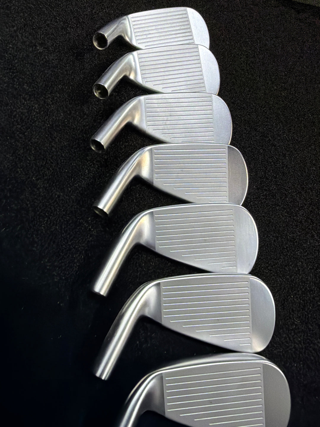 Demo (heads only) Mizuno JPX923 HM Pro iron heads RH 4i-PW