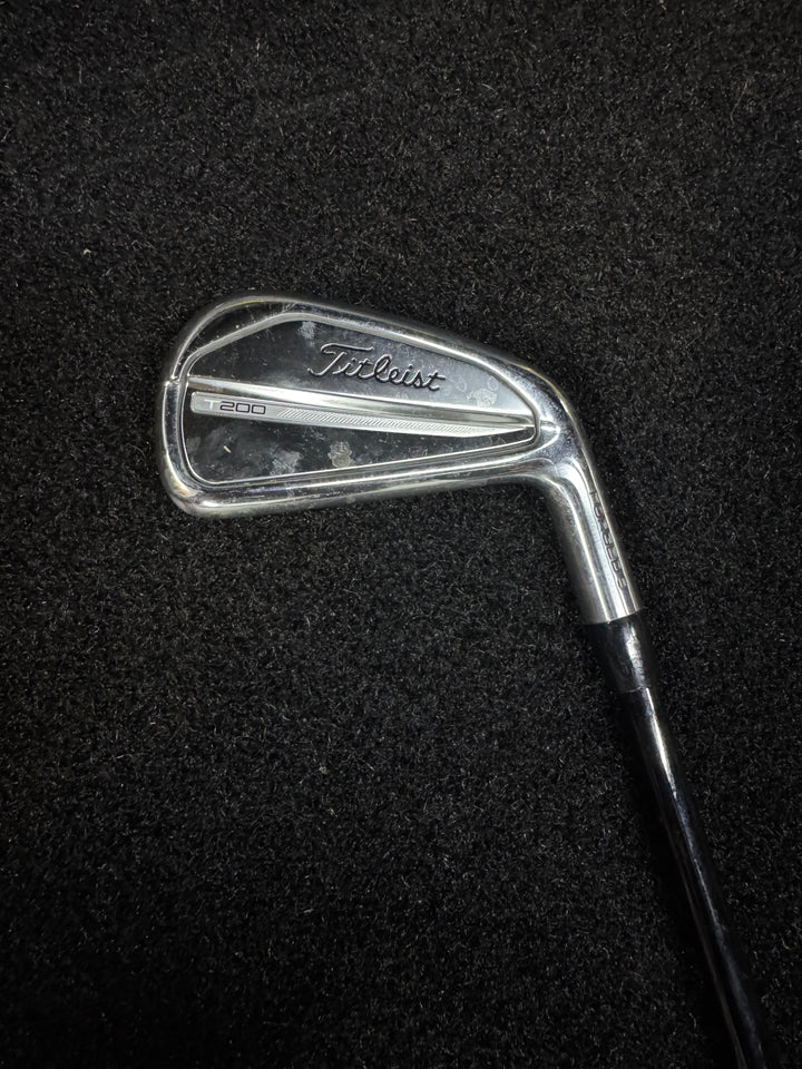 Demo Titleist T200 Utility Iron- Right Hand- 2- HZRDUS 90 6.0