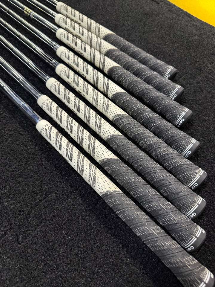 Demo Wilson Staff Model CB 3-PW Irons DG S300 With Steel Shafts
