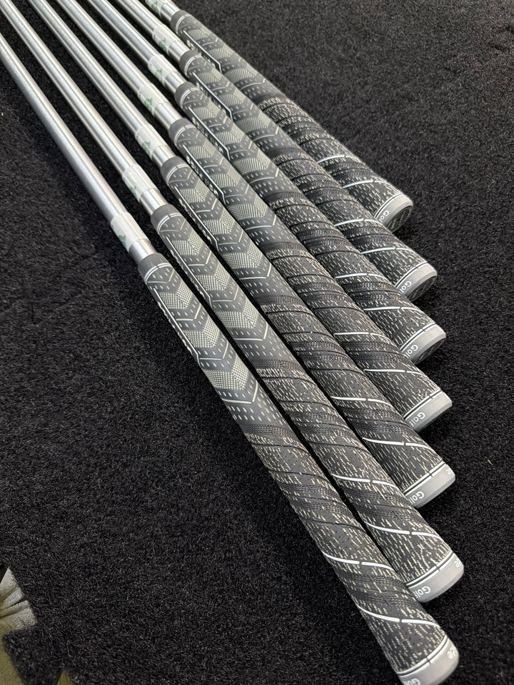 Demo Mizuno Pro 243 irons 4-PW With KBS C-Taper stiff Steel Shafts