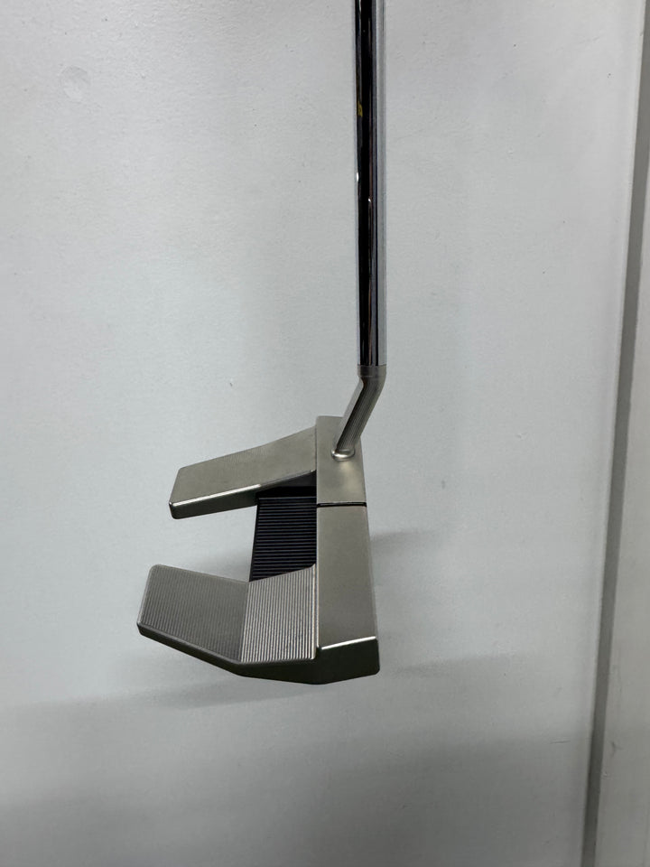 Demo Scotty Cameron 2024 Phantom X 5.5 Putter