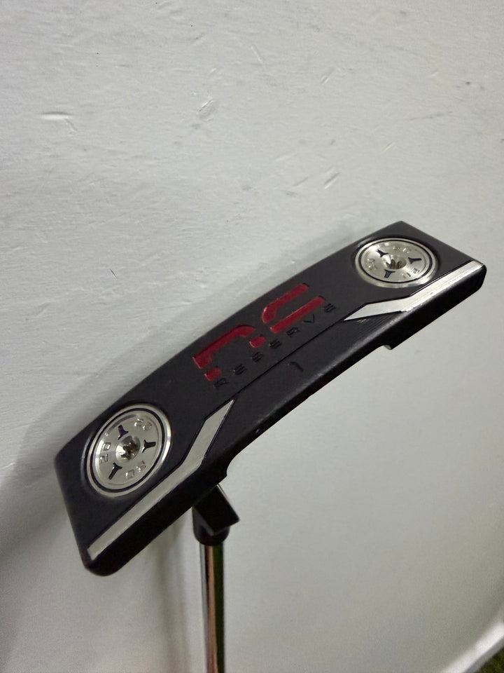Demo Never Compromise Reserve 1 Putter - LH 33.5”