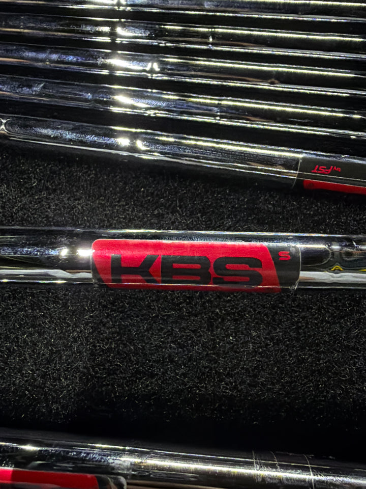 Demo TayolorMade P7CB/ P770 combo Irons 4i-Pw  KBS Tour Stiff