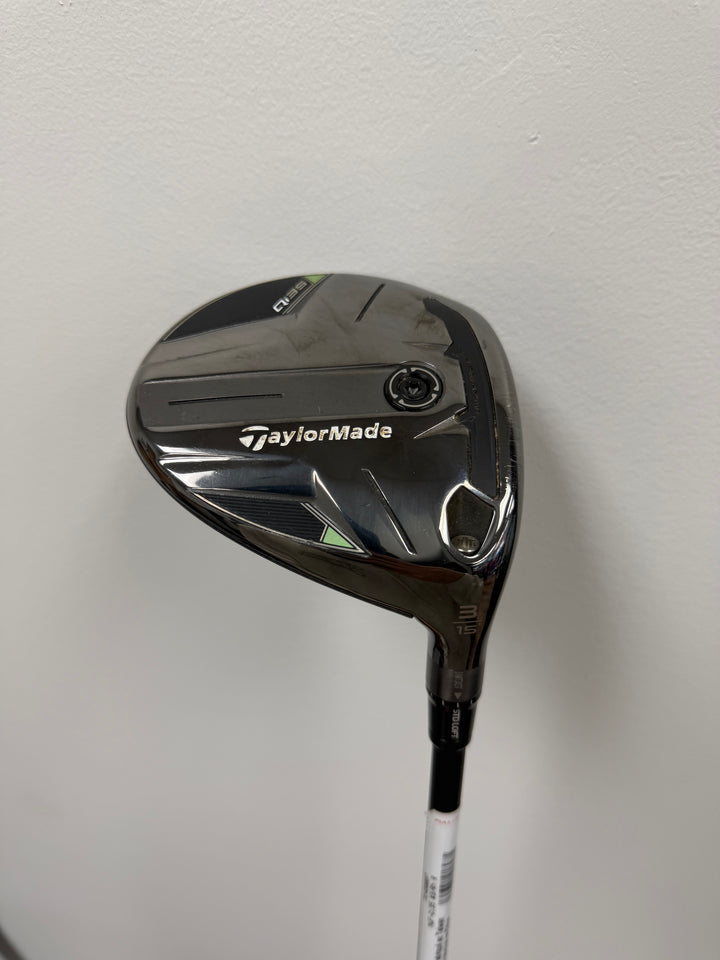 Demo TaylorMade Qi35 Fairway Wood- 15 Degree- Right Hand- Ventus Blue 5R
