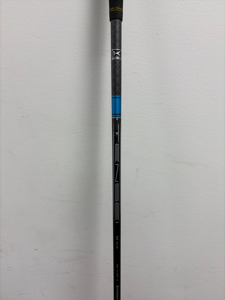 Demo Titleist GT2 Left Handed with Tensei Blue 65g Stiff (No Headcover)