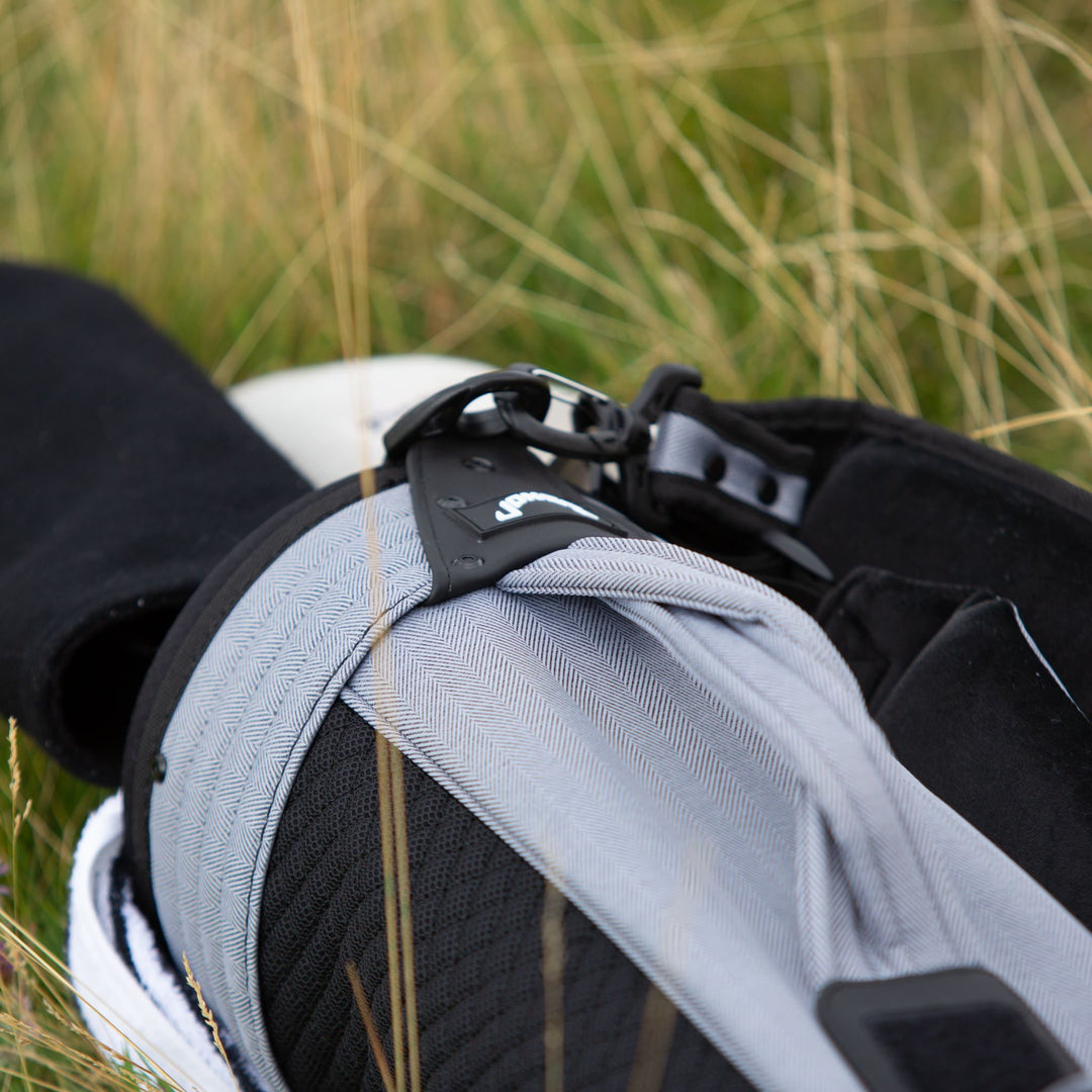 Versatile Grey Herringbone Utility Rover Golf Bag: Lightweight, Dual Strap, 6 Pockets