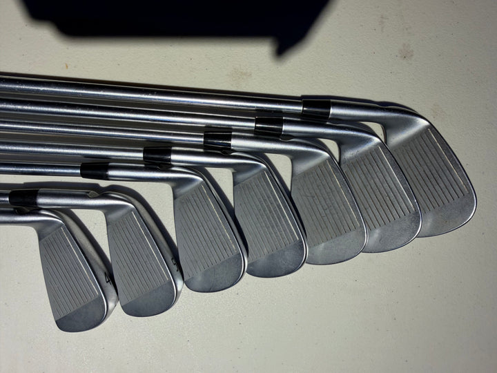 Demo PING Blueprint T/S Combo Iron Set - 4-PW X-Stiff RH