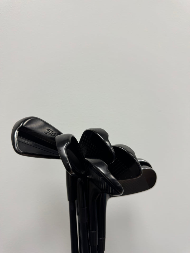 Demo Right Hand Titleist T100 G3 4-PW Black With Dyamic Gold Tour Issue X100 Black