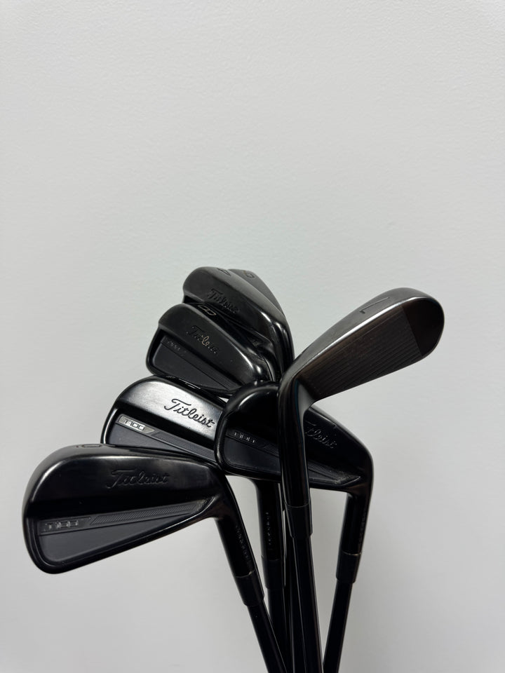 Demo Right Hand Titleist T100 G3 4-PW Black With Dyamic Gold Tour Issue X100 Black