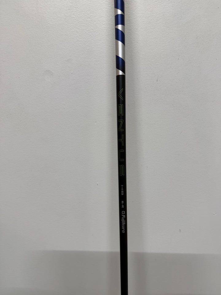 Demo TaylorMade Qi35 Rescue Hybrid - 4H 22° Regular LH