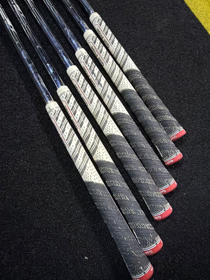 Demo Titleist T-150/T-200 iron set RH Reg 5i-9i
