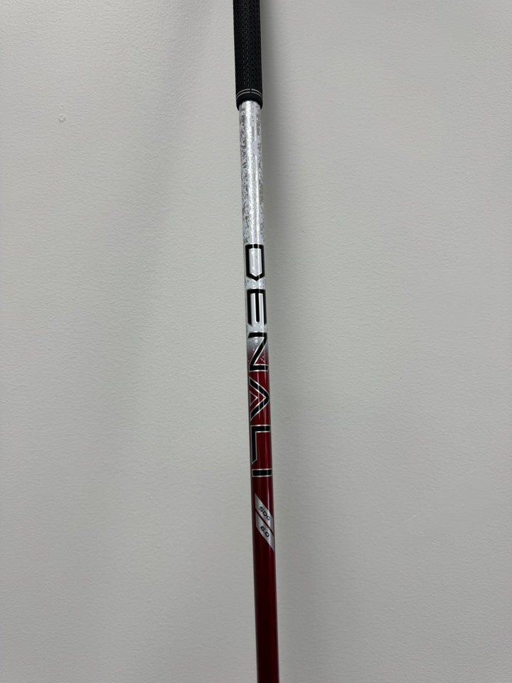 Demo Cobra DS-Adapt LS Driver- Right Hand- 10.5- Denail Red 50g Stiff