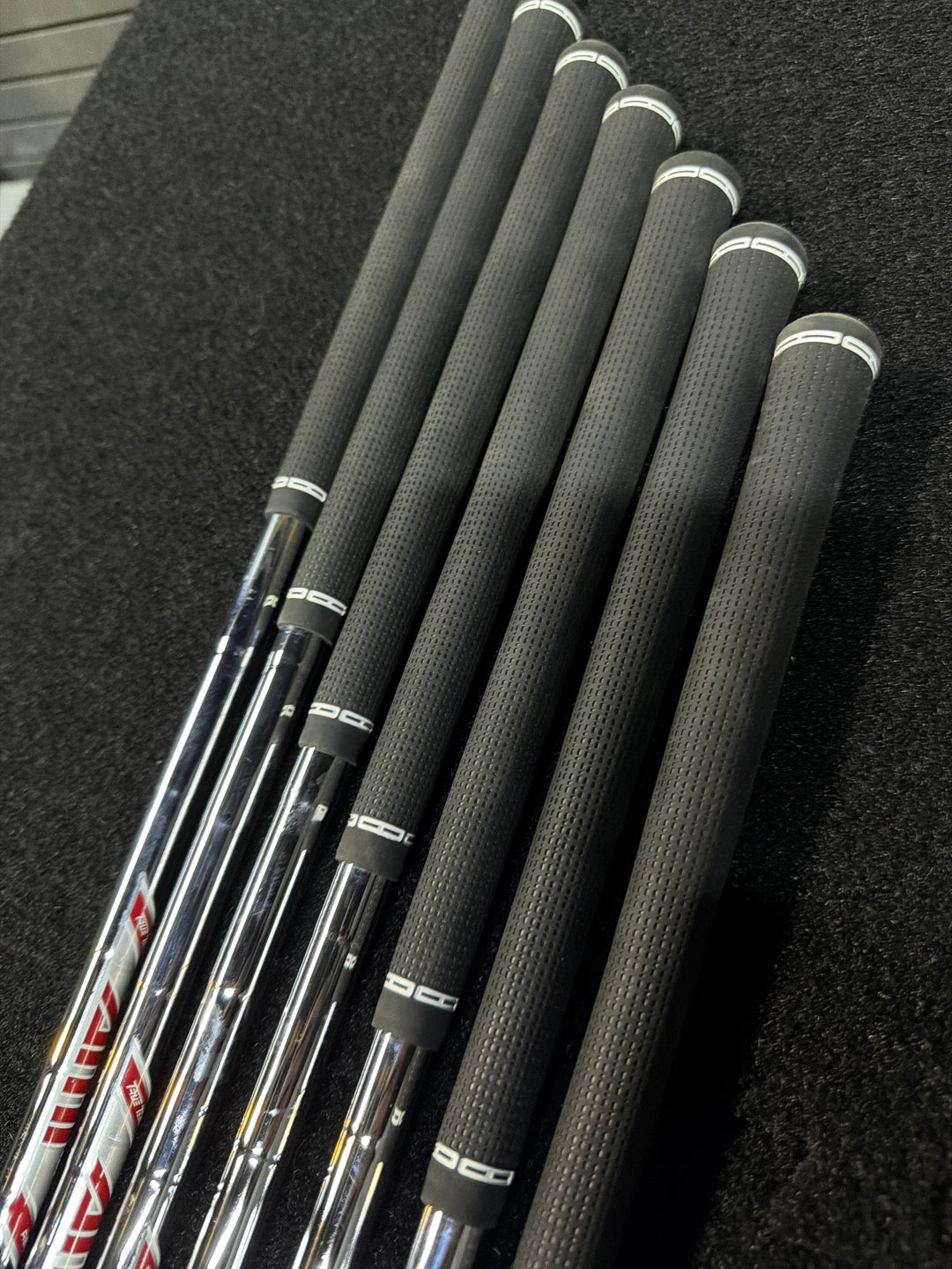 DemoTitleist T-350 iron set LH Reg 5i-Pw,48’