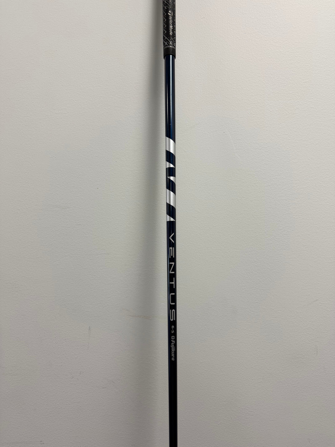 Demo Taylormade Qi10 Right Handed Driver with Ventus 6S (With Headcover)