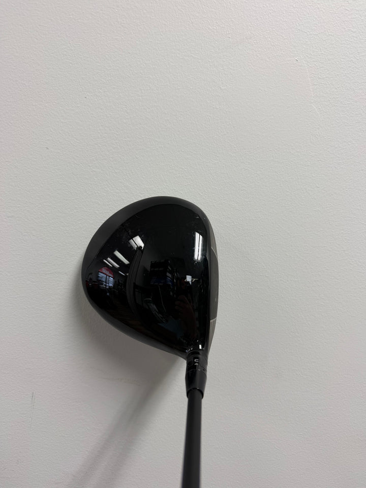 Demo Titleist GT2 Left Handed Driver with HZRDUS Black 60g 6.0