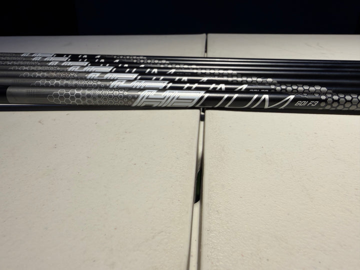 Demo Cleveland Halo XL Full-Face Iron Set - 5-GW Regular RH