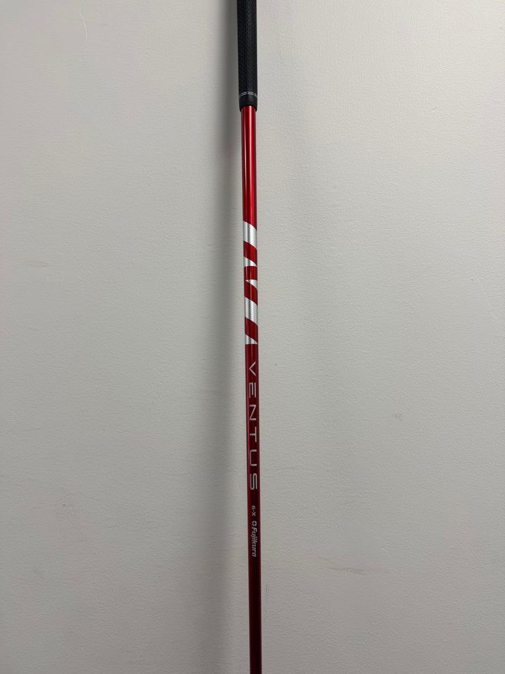 Demo Titilest GT3 Right Handed Driver with Ventus Red Velcore 6X (No Headcover)