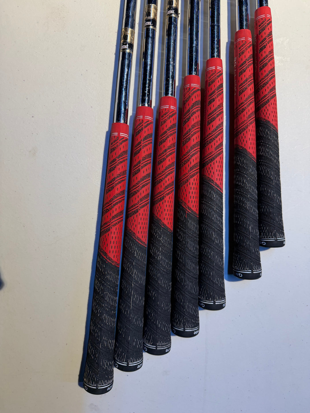 Demo Titleist 710 AP2 Iron Set - 4-PW Stiff RH