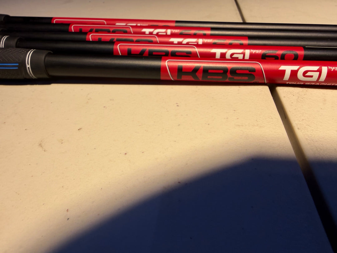 Demo Srixon ZXi5 Iron Set - 6-PW Regular RH