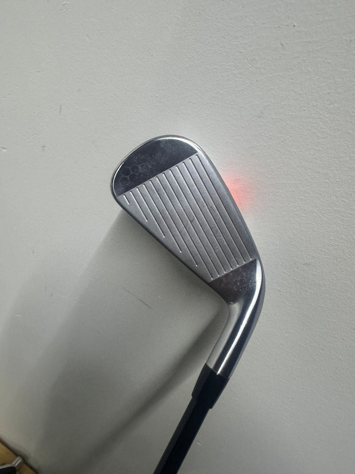 Demo Titleist U505 Utility Iron- Left Hand- 2- HZRDUS 80 6.0