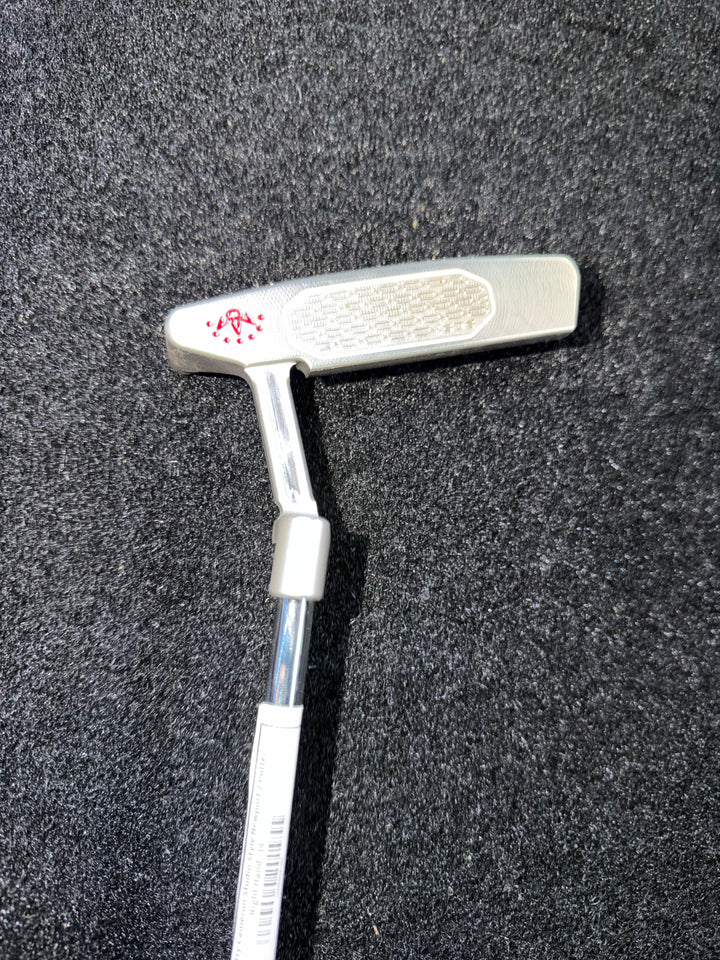 Demo Scotty Cameron Studio Style Newport 2 Putter - Right Hand- 34