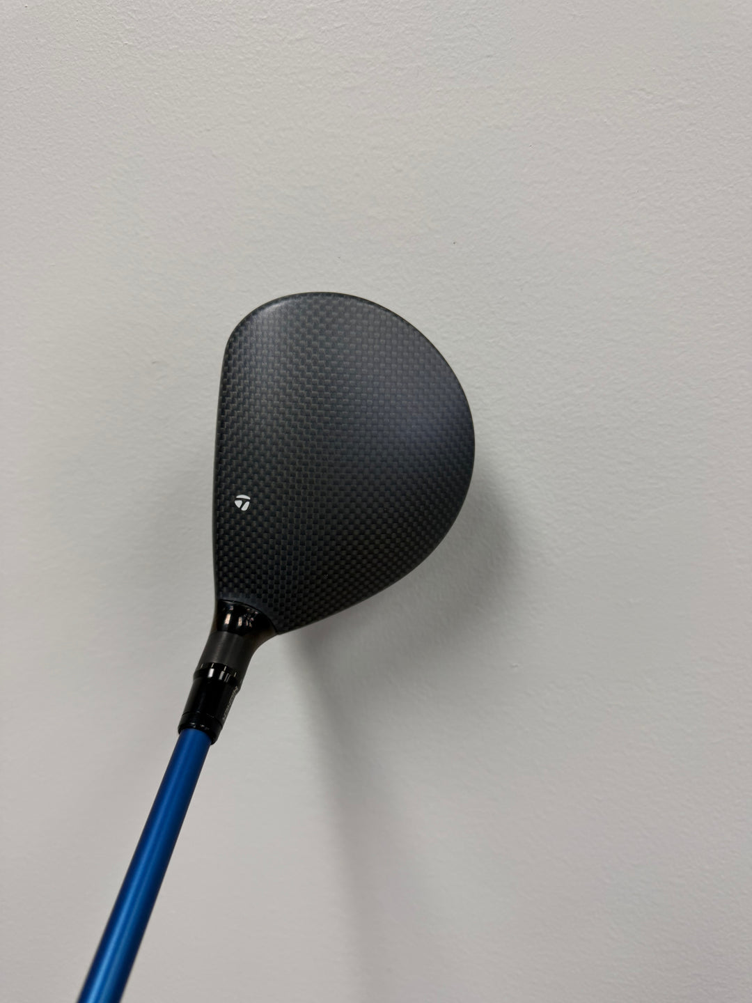 Demo TaylorMade Qi35 Tour Fairway Wood- Right Hand- 18- Ventus Blue VeloCore+ 7S