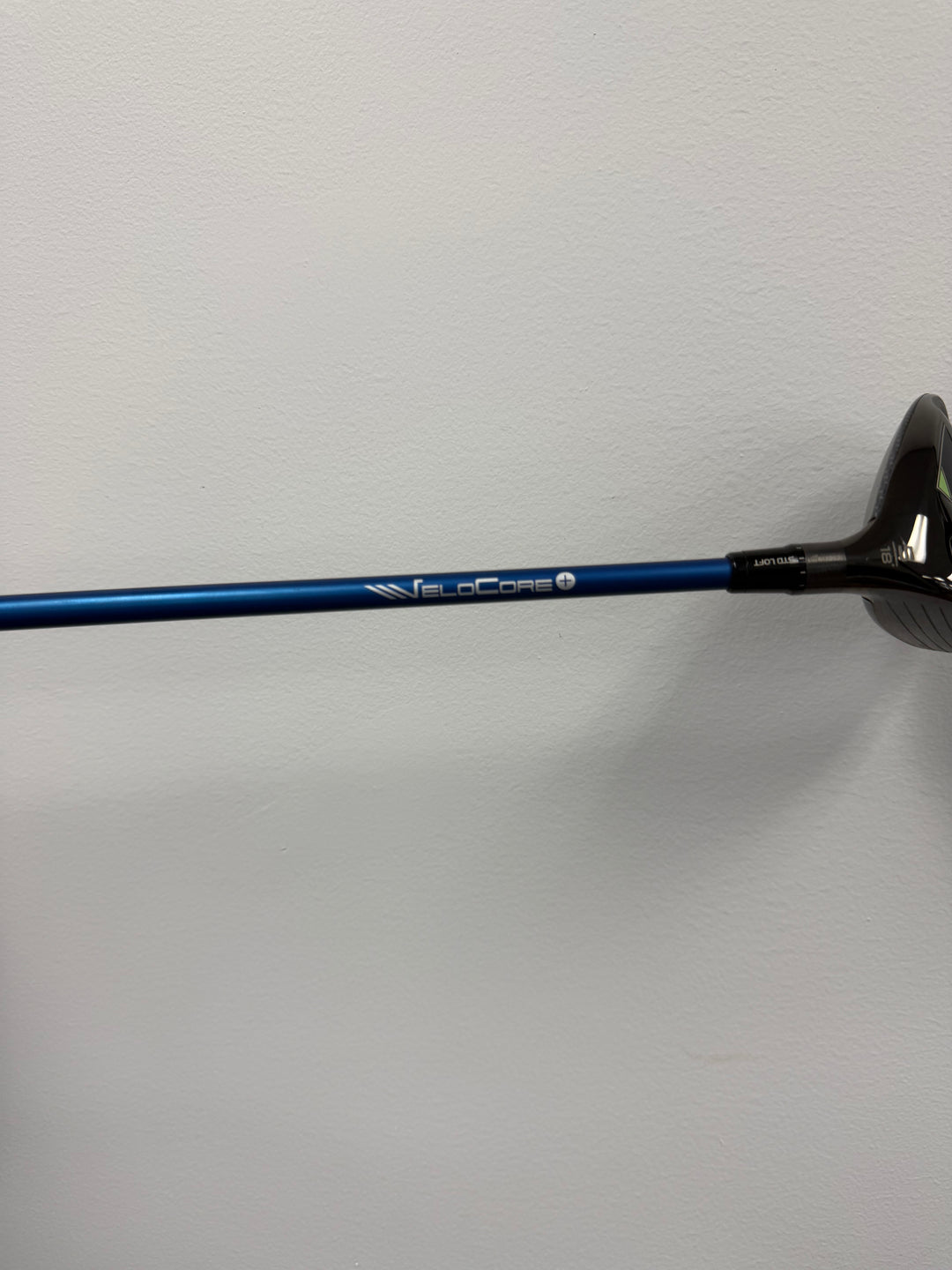 Demo TaylorMade Qi35 Tour Fairway Wood- Right Hand- 18- Ventus Blue VeloCore+ 7S