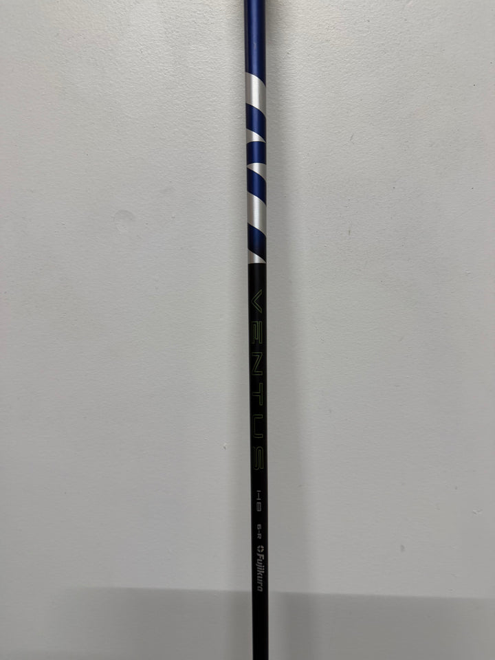 Demo TaylorMade Qi35 Rescue Hybrid - 4H 22° Regular LH