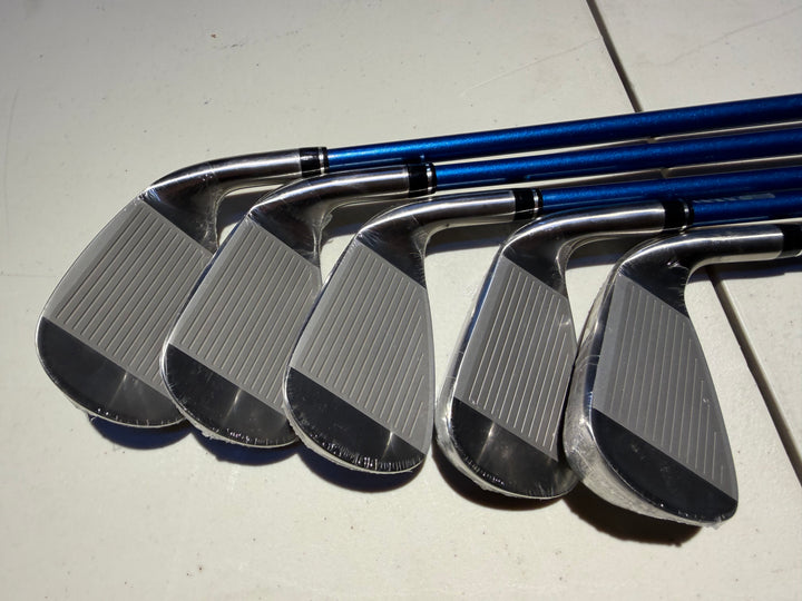 XXIO 13 Irons 6i-PW DST 47g Regular Left Hand - Store Display Demo