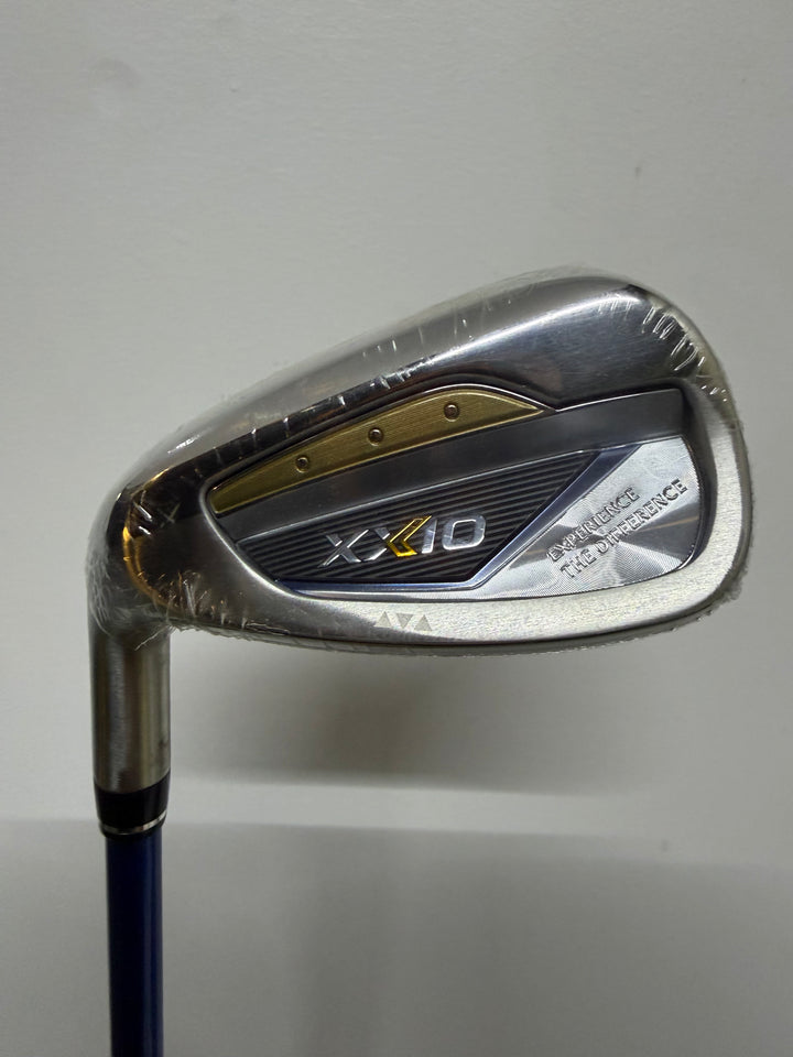 XXIO 13 Irons 6i-PW DST 47g Regular Left Hand - Store Display Demo