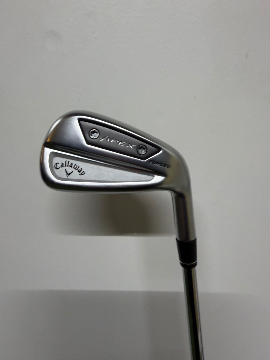 Callaway Apex Ai300 Irons 5i-AW Dynamic Gold Mid 90 R300 Right Hand - Store Display Demo