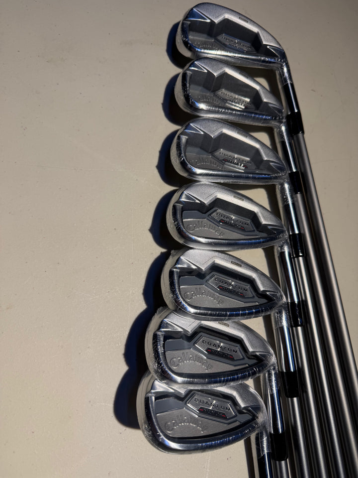 Callaway Quantum Max OS Irons 5i-AW Project X Denali Silver 60 5.5 Right Hand - Store Display Demo
