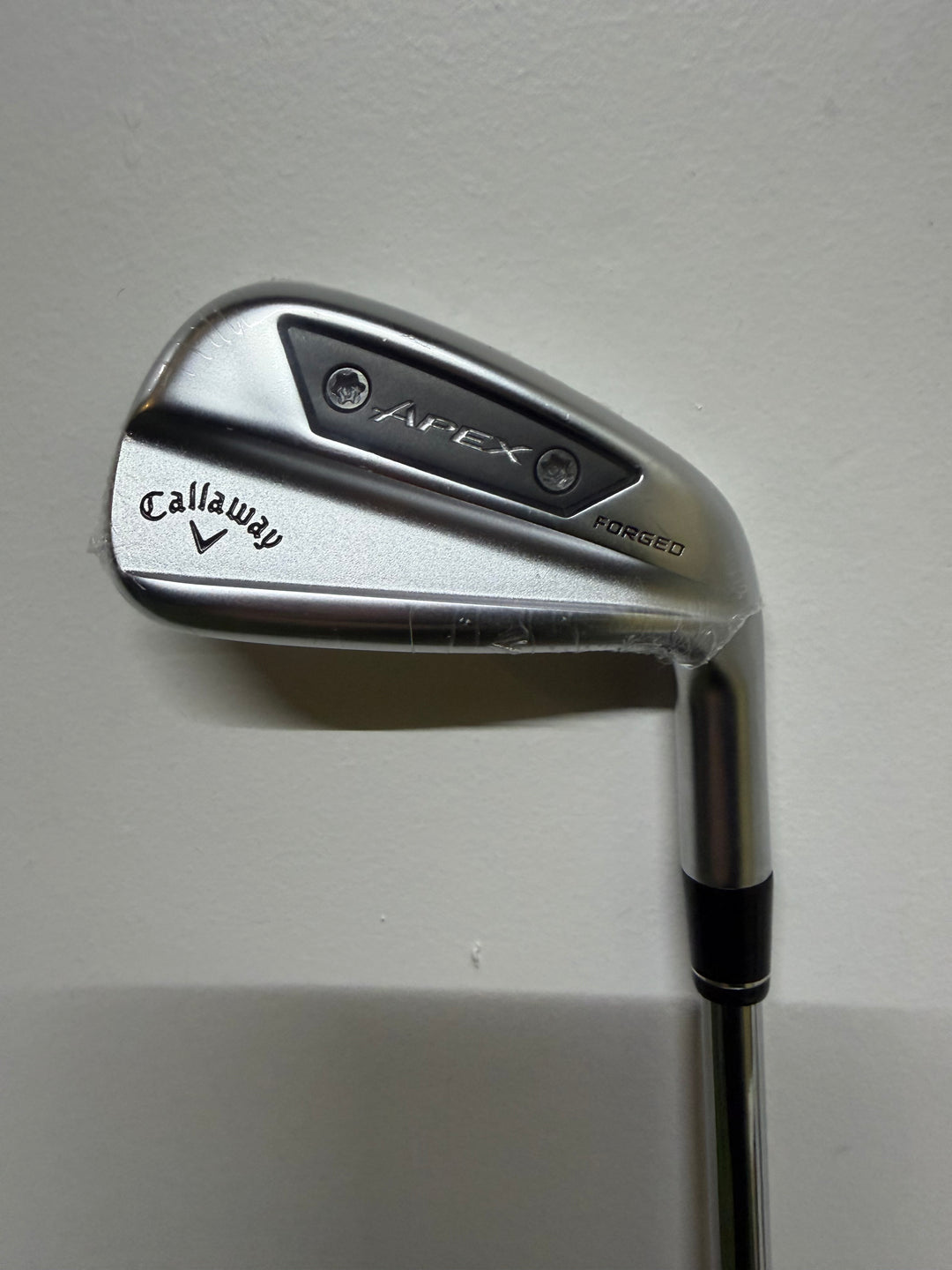 Callaway Apex Ai200 Irons 4i-PW Dynamic Gold Mid 100 S300 Right Hand - Store Display Demo