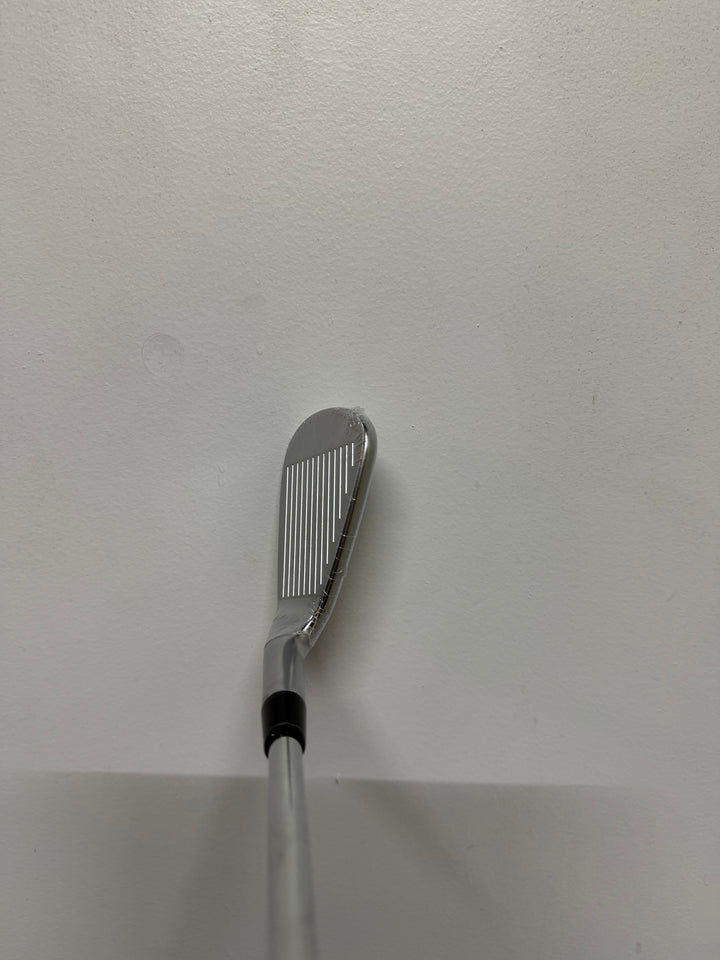 Callaway Apex Ai200 Irons 4i-PW Dynamic Gold Mid 100 S300 Right Hand - Store Display Demo