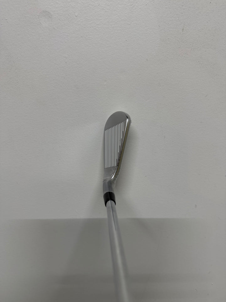 Titleist T350 4G Irons 5i-48 True Temper AMT Red R300 Right Hand - Store Display Demo