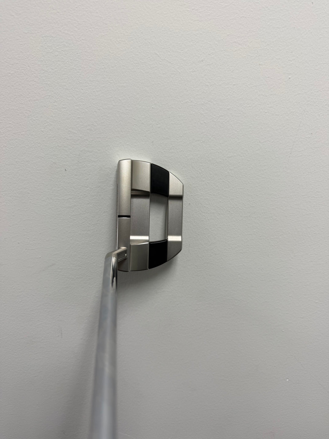 Scotty Cameron Studio Style 2025 Fastback 1.5 Putter 35" Right Hand - Store Display Demo