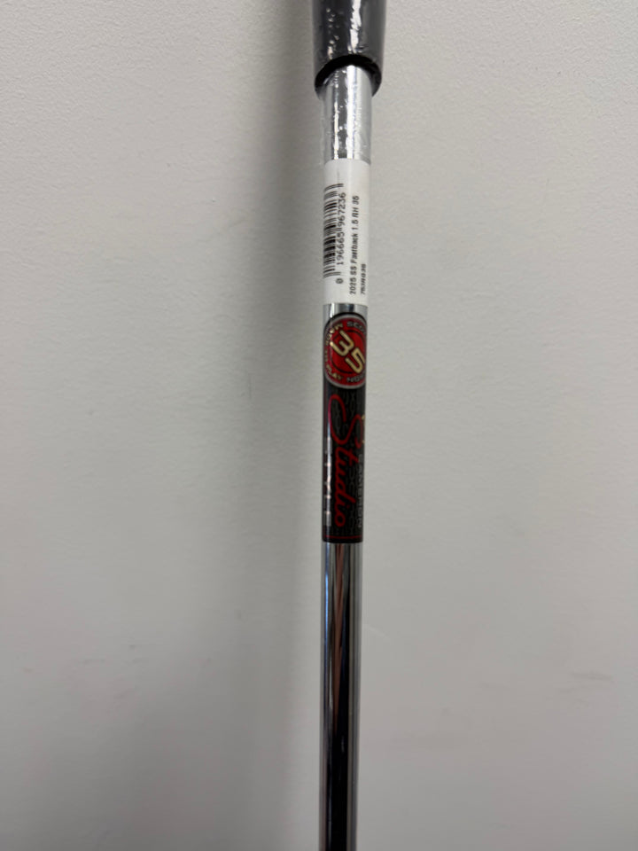 Scotty Cameron Studio Style 2025 Fastback 1.5 Putter 35" Right Hand - Store Display Demo