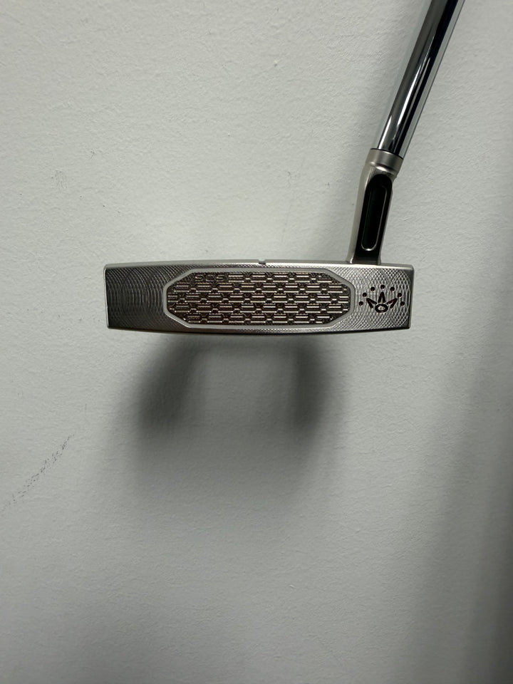 Scotty Cameron Studio Style 2025 Fastback 1.5 Putter 34" Right Hand - Store Display Demo