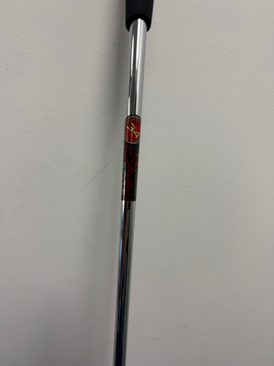 Scotty Cameron Studio Style 2025 Fastback 1.5 Putter 34" Right Hand - Store Display Demo