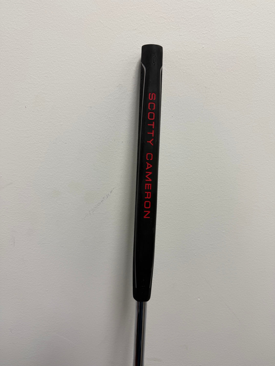 Scotty Cameron Studio Style 2025 Fastback 1.5 Putter 34" Right Hand - Store Display Demo