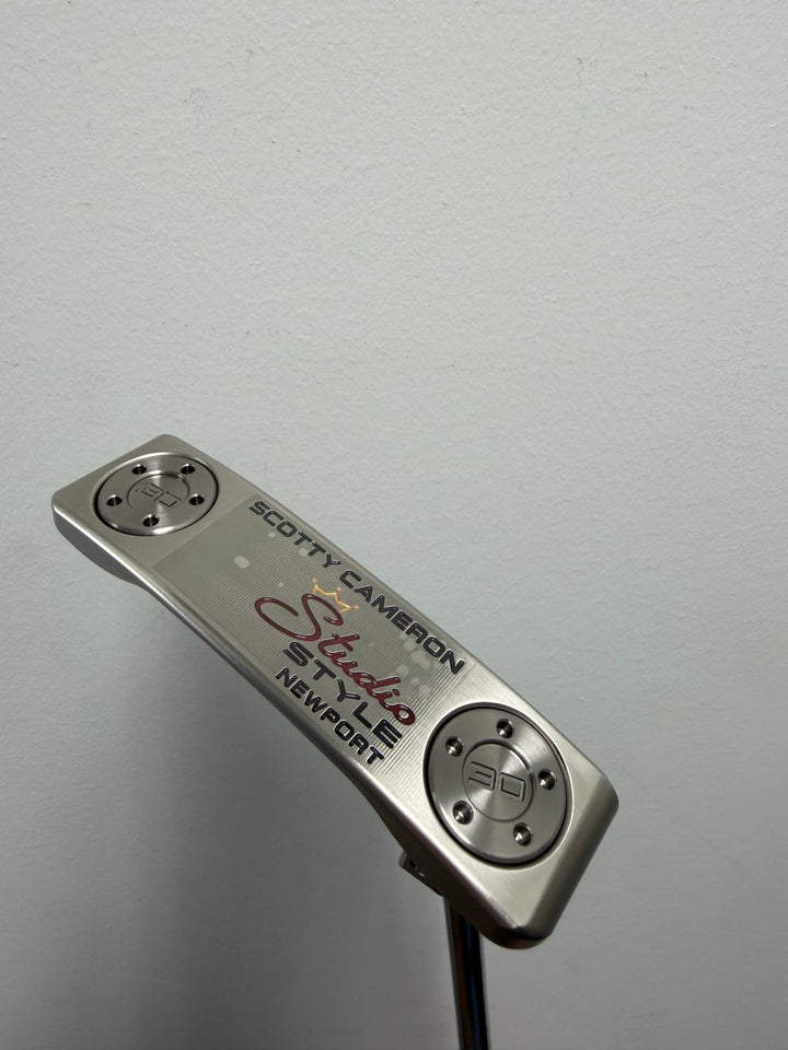Scotty Cameron Studio Style 2025 Newport Putter 34" Right Hand - Store Display Demo