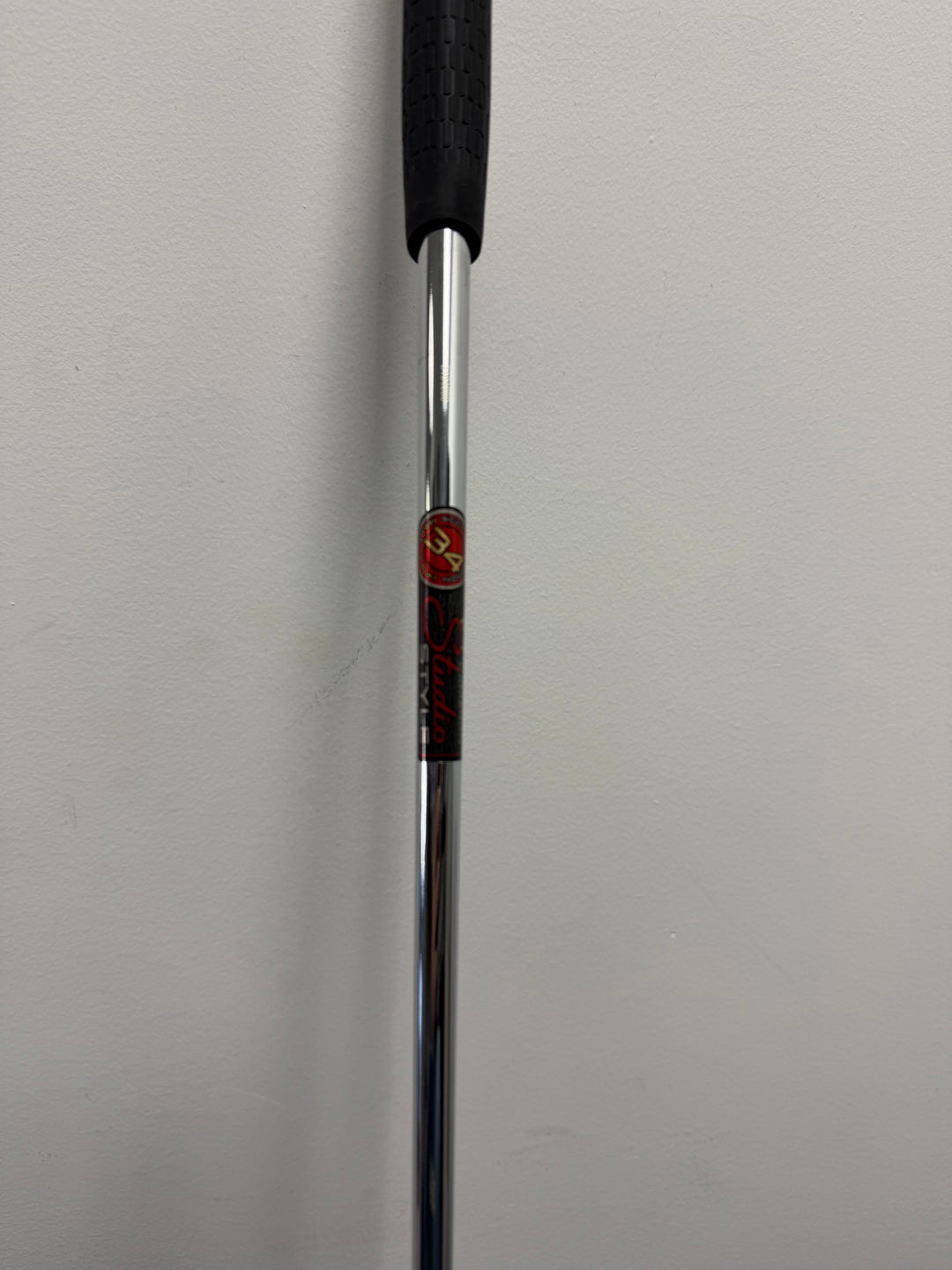 Scotty Cameron Studio Style 2025 Newport Putter 34" Right Hand - Store Display Demo