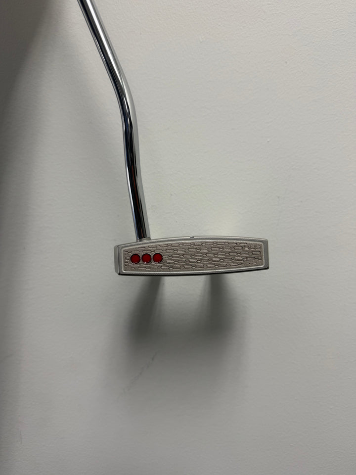 Scotty Cameron Phantom 7 Putter 34" Left Hand - Store Display Demo