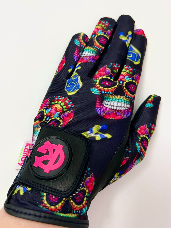 Clearance Assorted Women's left handed golfer gloves