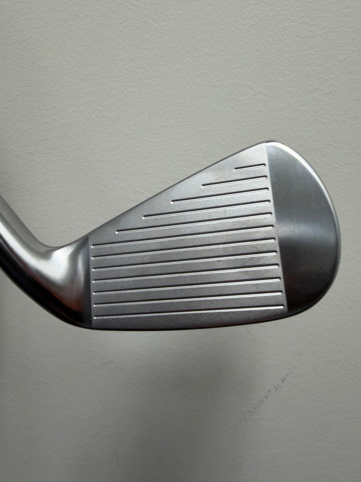 Titleist T250•U Utility 3 Iron HZRDUS 80 HY 6.0 Stiff Left Hand - Store Display Demo